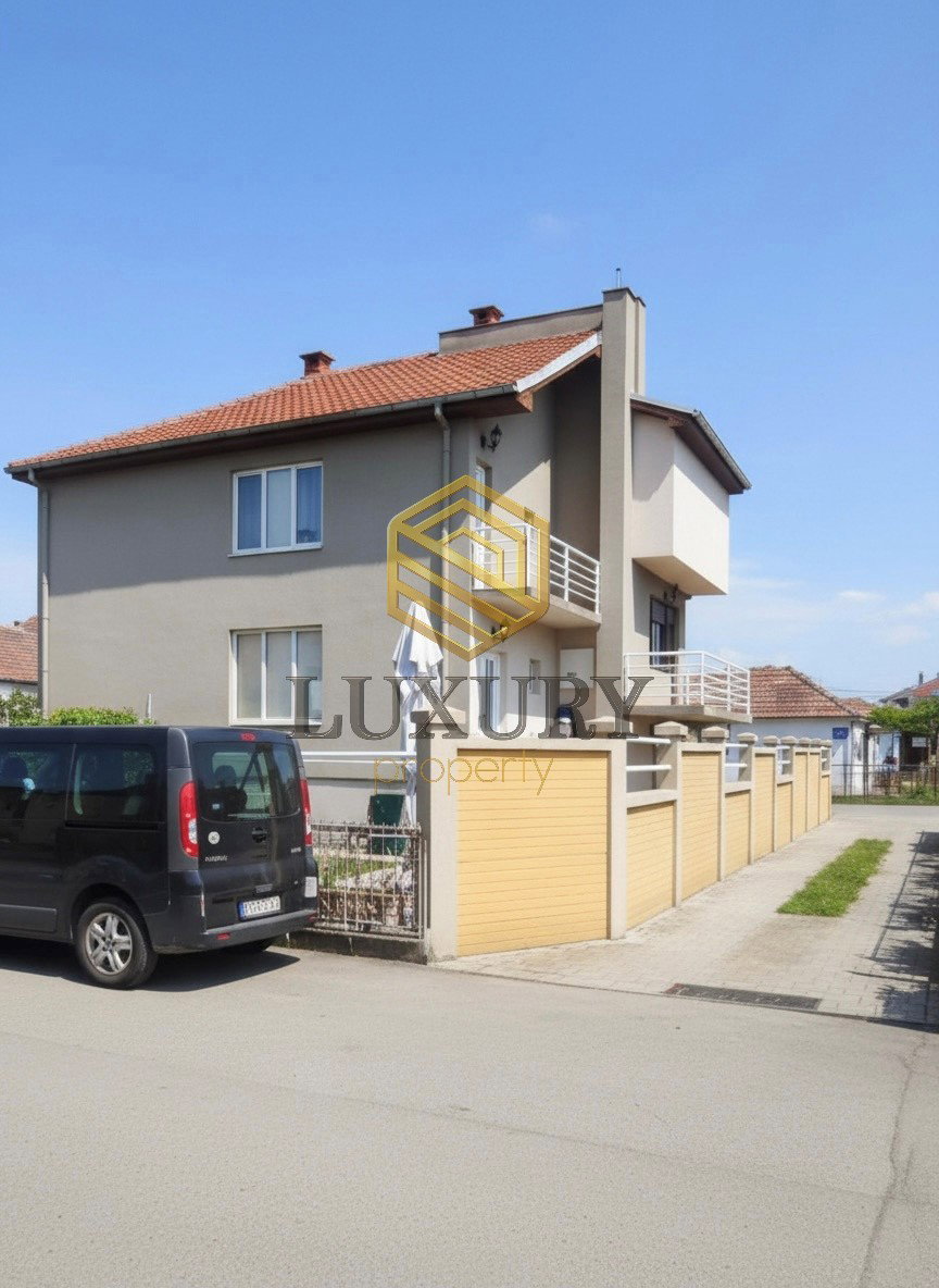 Продажа - Дом Podgorica, Tološi