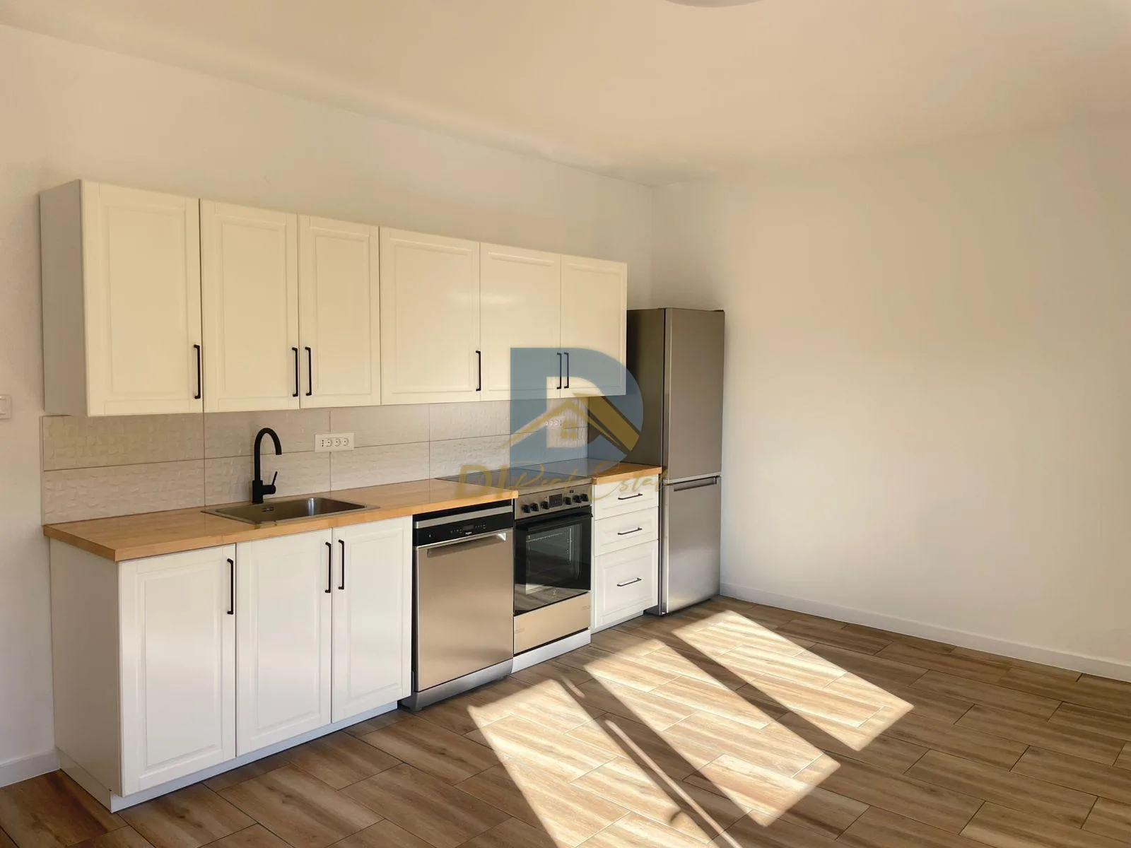 Sale - House Tivat, Dumidran