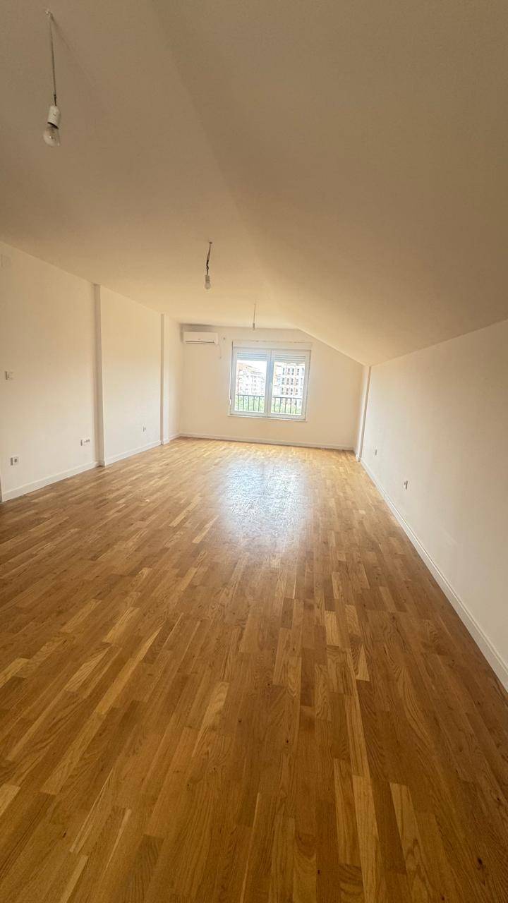 Продаж - Квартира Podgorica, Ljubović