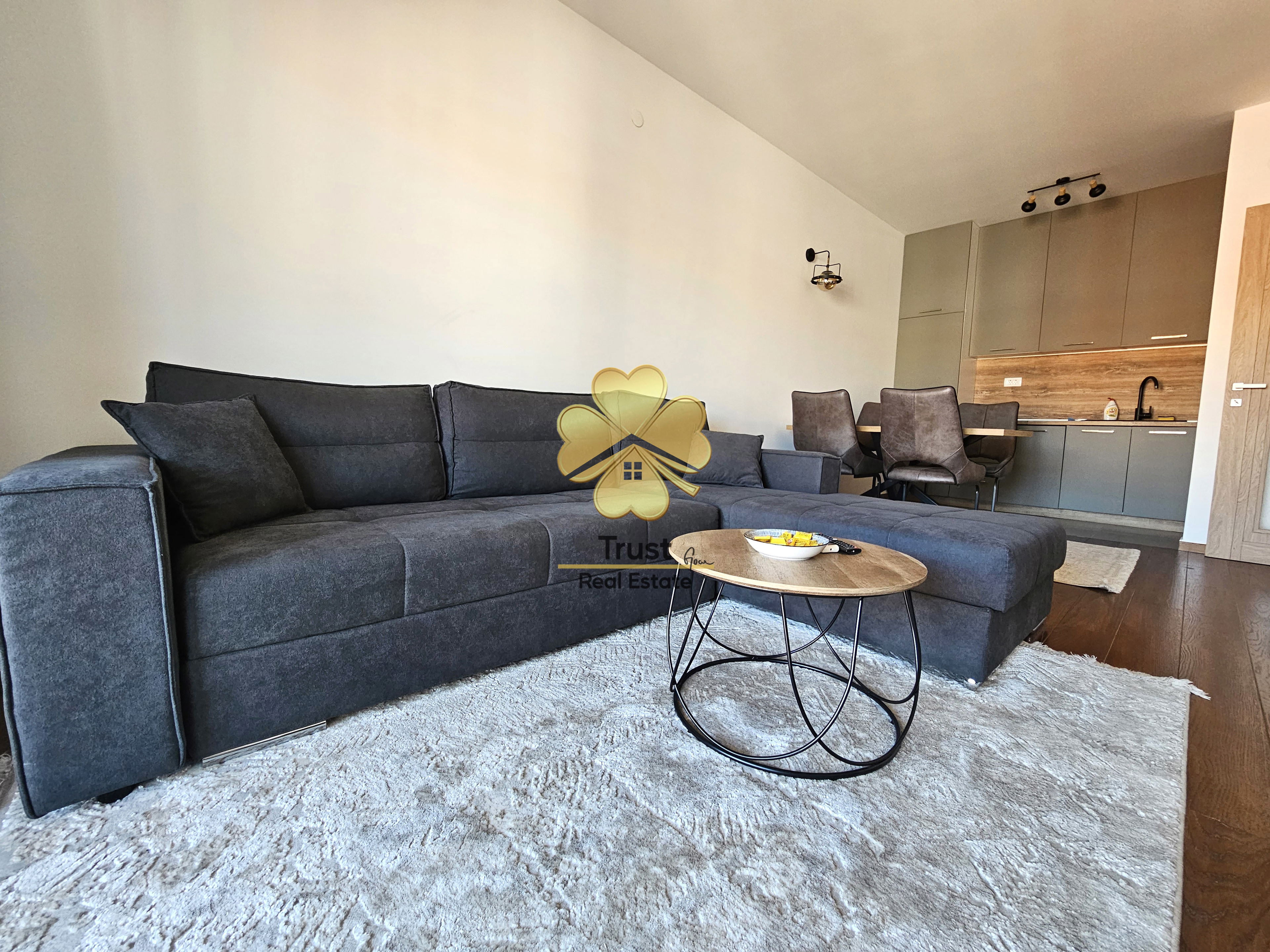 Izdavanje - Stan Podgorica, Podgorica