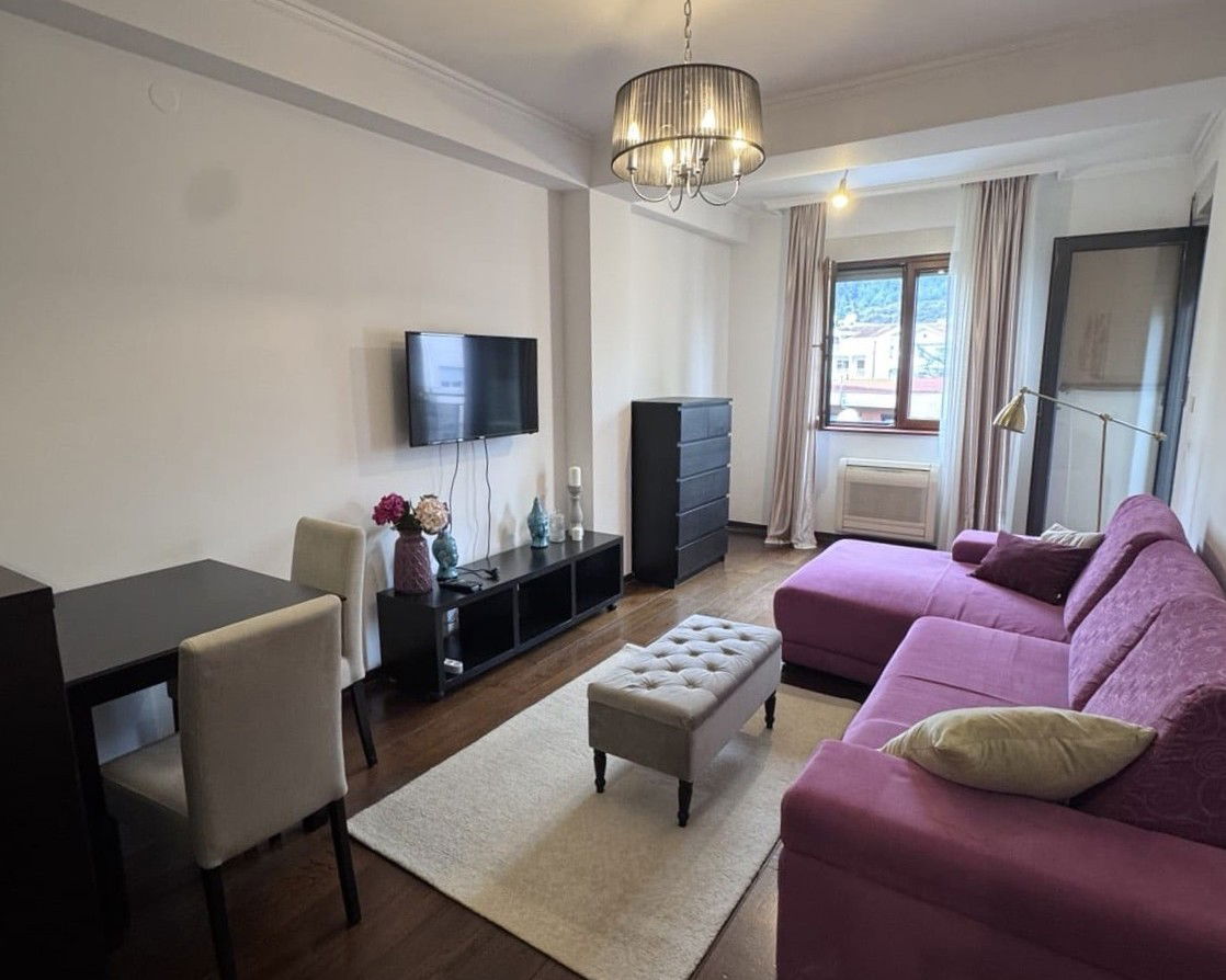 Izdavanje - Stan Podgorica, Gorica C