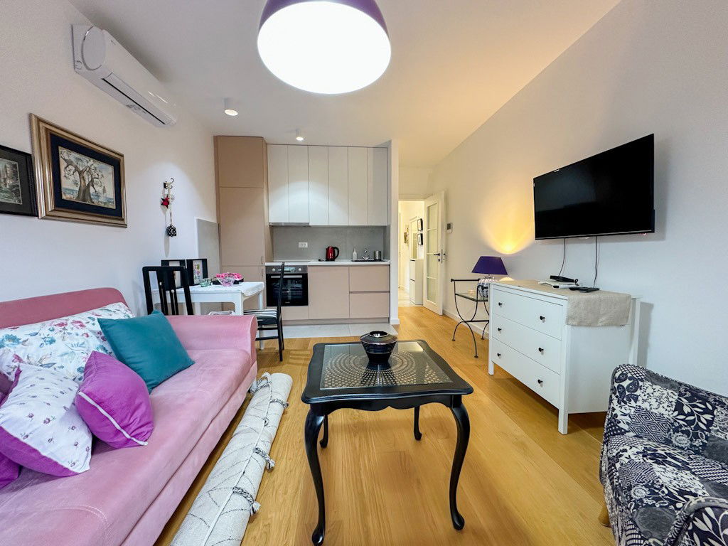 Izdavanje - Stan Podgorica, Dalmatinska ulica