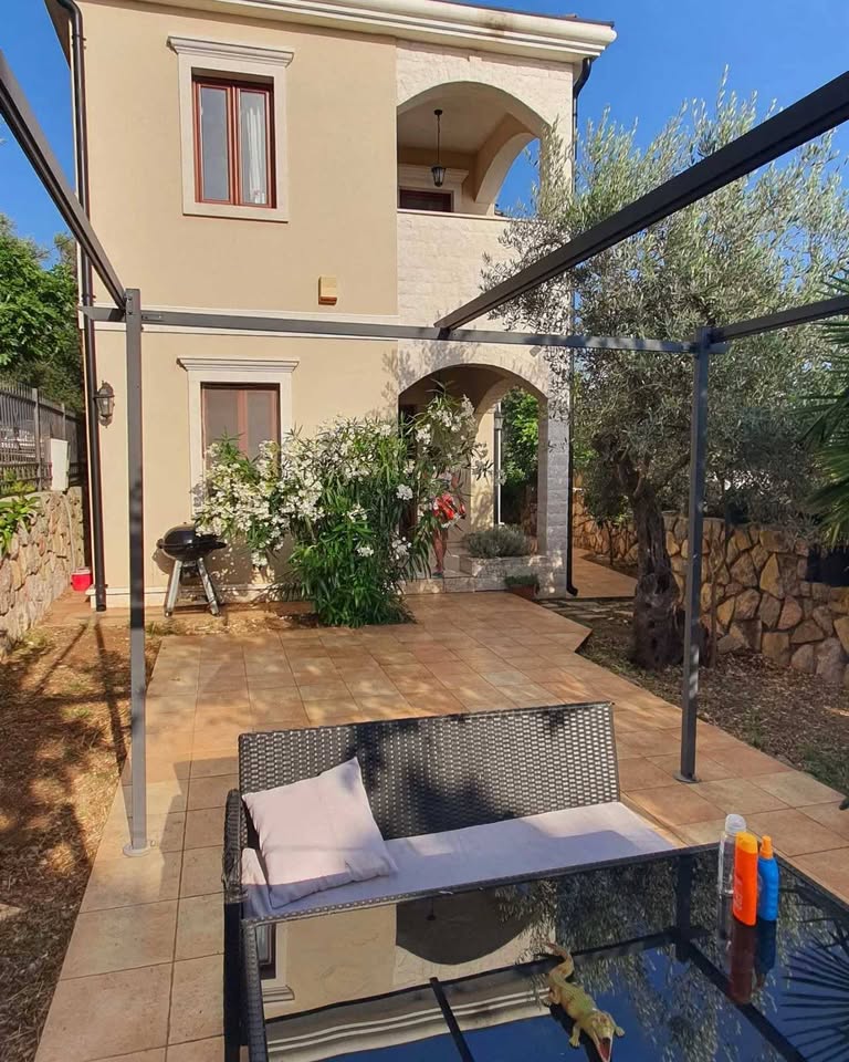 Prodaja - Kuća Budva, Petrovac