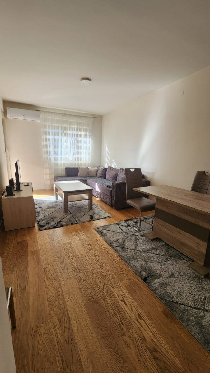 Izdavanje - Stan Podgorica, Central Point