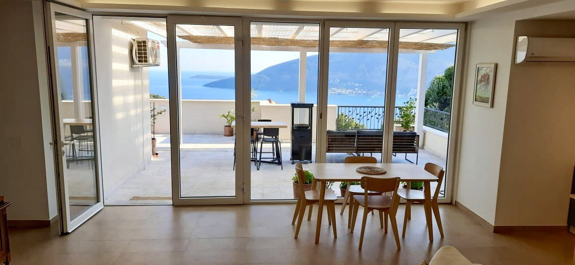 Продаж - Квартира Herceg Novi, Herceg Novi