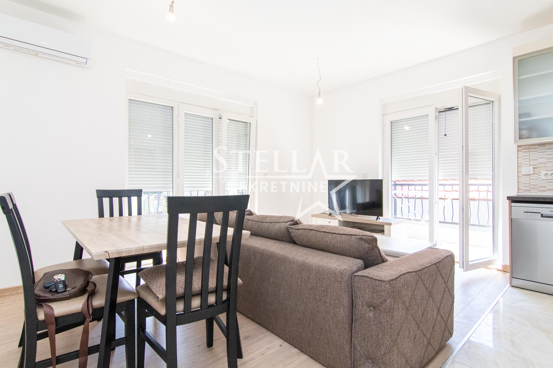 Izdavanje - Stan Podgorica, Stari Aerodrom