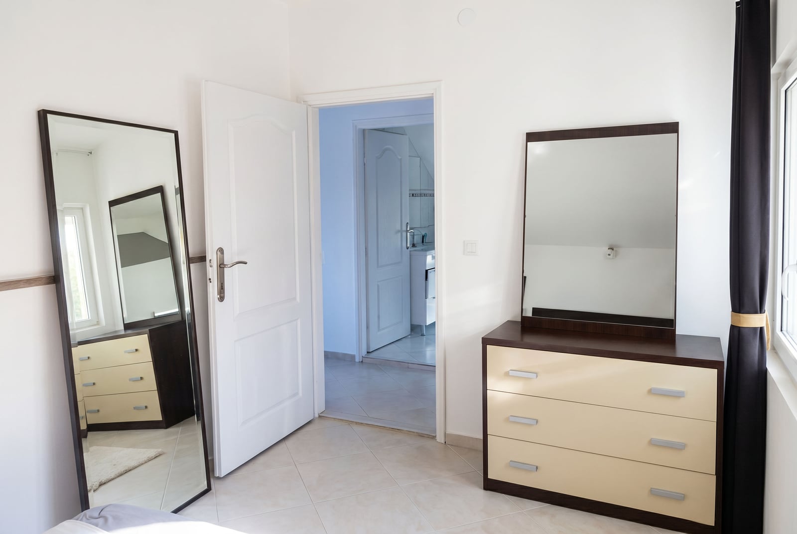 56dab673-2037-4680-8354-8562686fda47.jpg