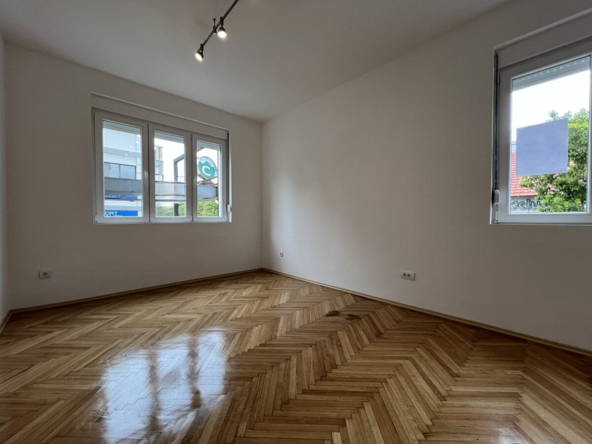 Slika nekretnine 4