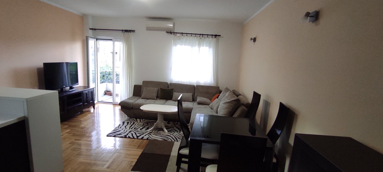 Продаж - Квартира Podgorica, Zagorič