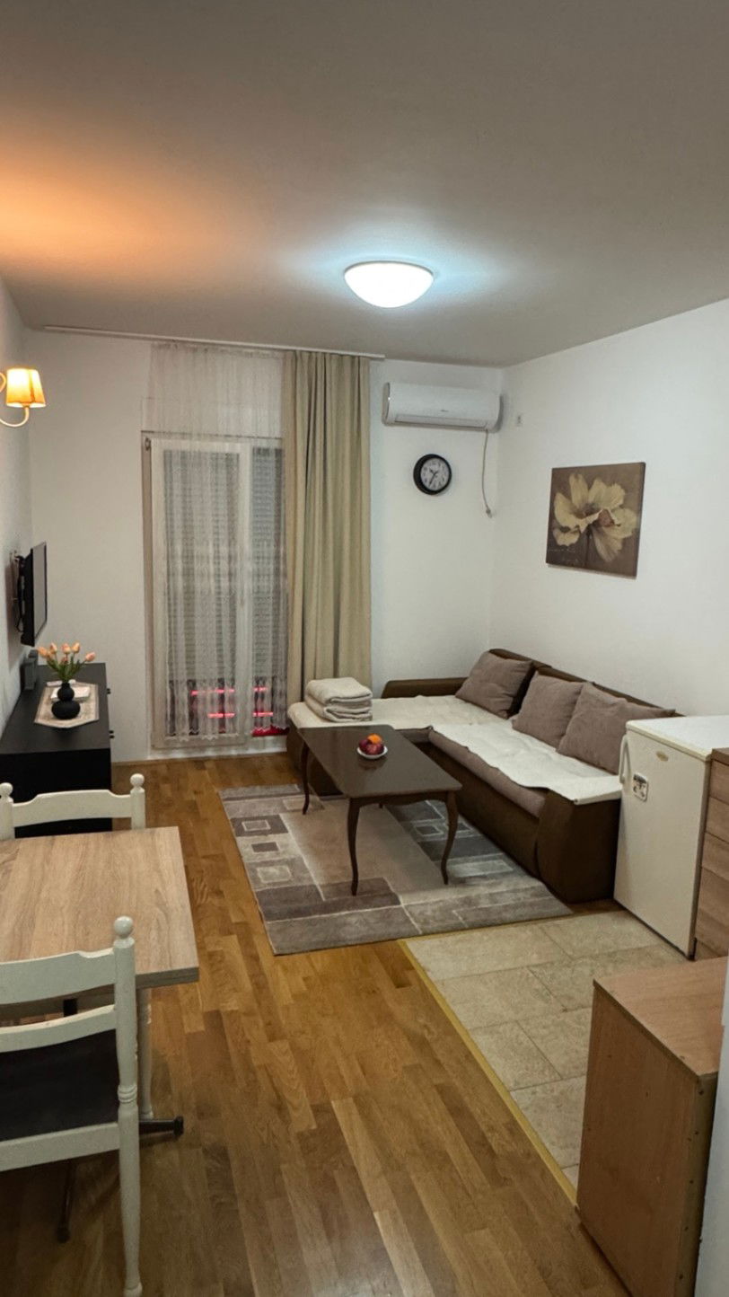 Оренда - Квартира Podgorica, Stari Aerodrom