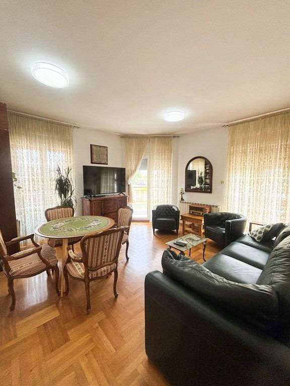 Продаж - Квартира Podgorica, Pobrežje