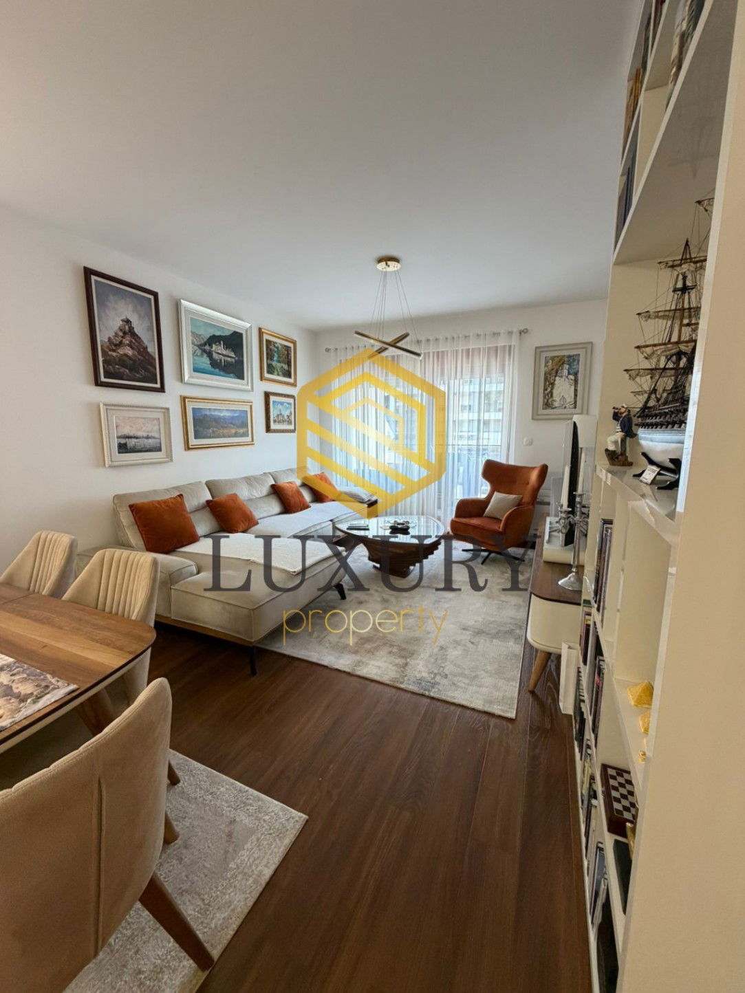 Продаж - Квартира Podgorica, Master Kvart