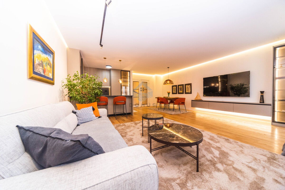 Izdavanje - Stan Podgorica, Central Point