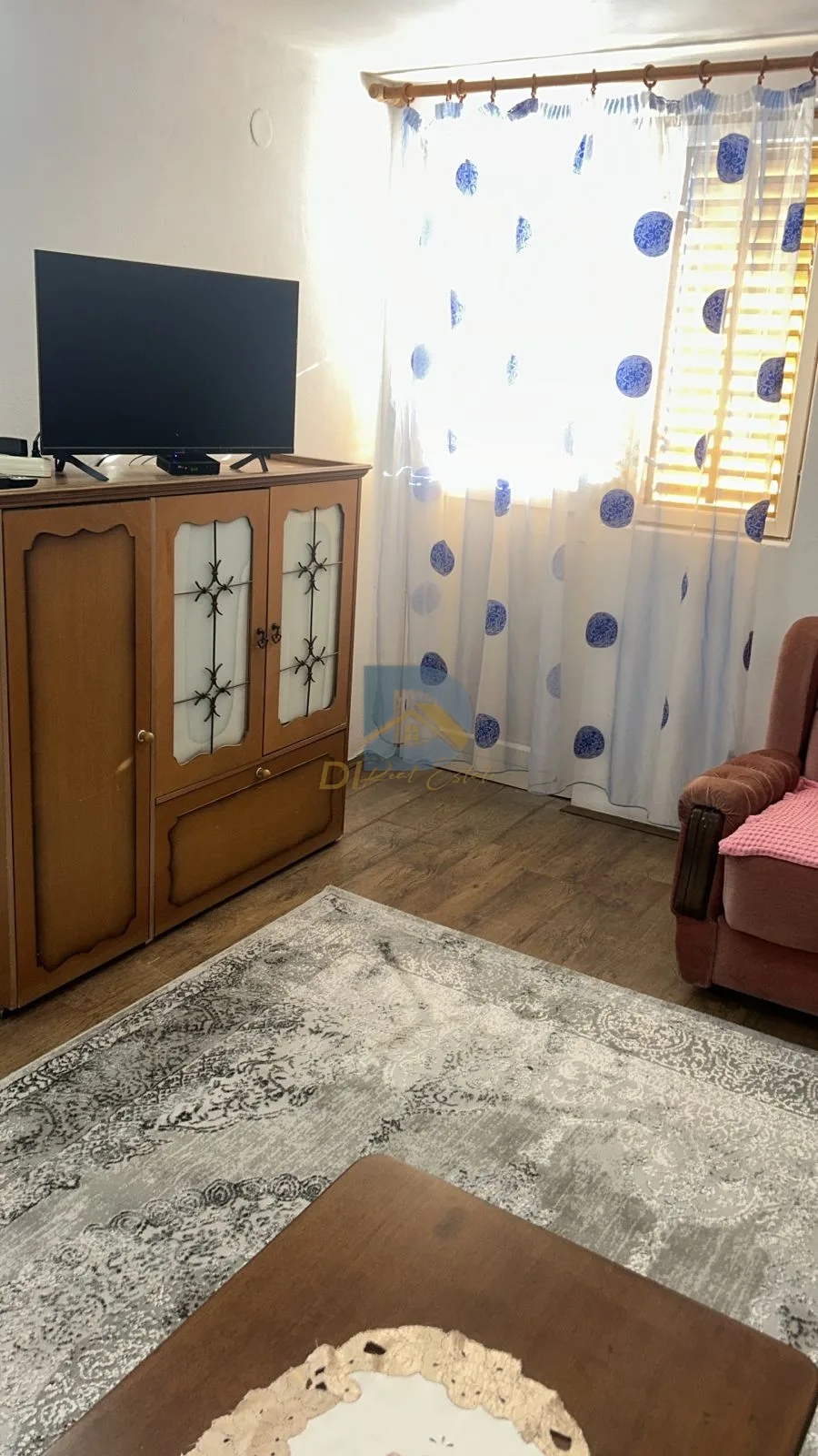 Izdavanje - Stan Tivat, Marići
