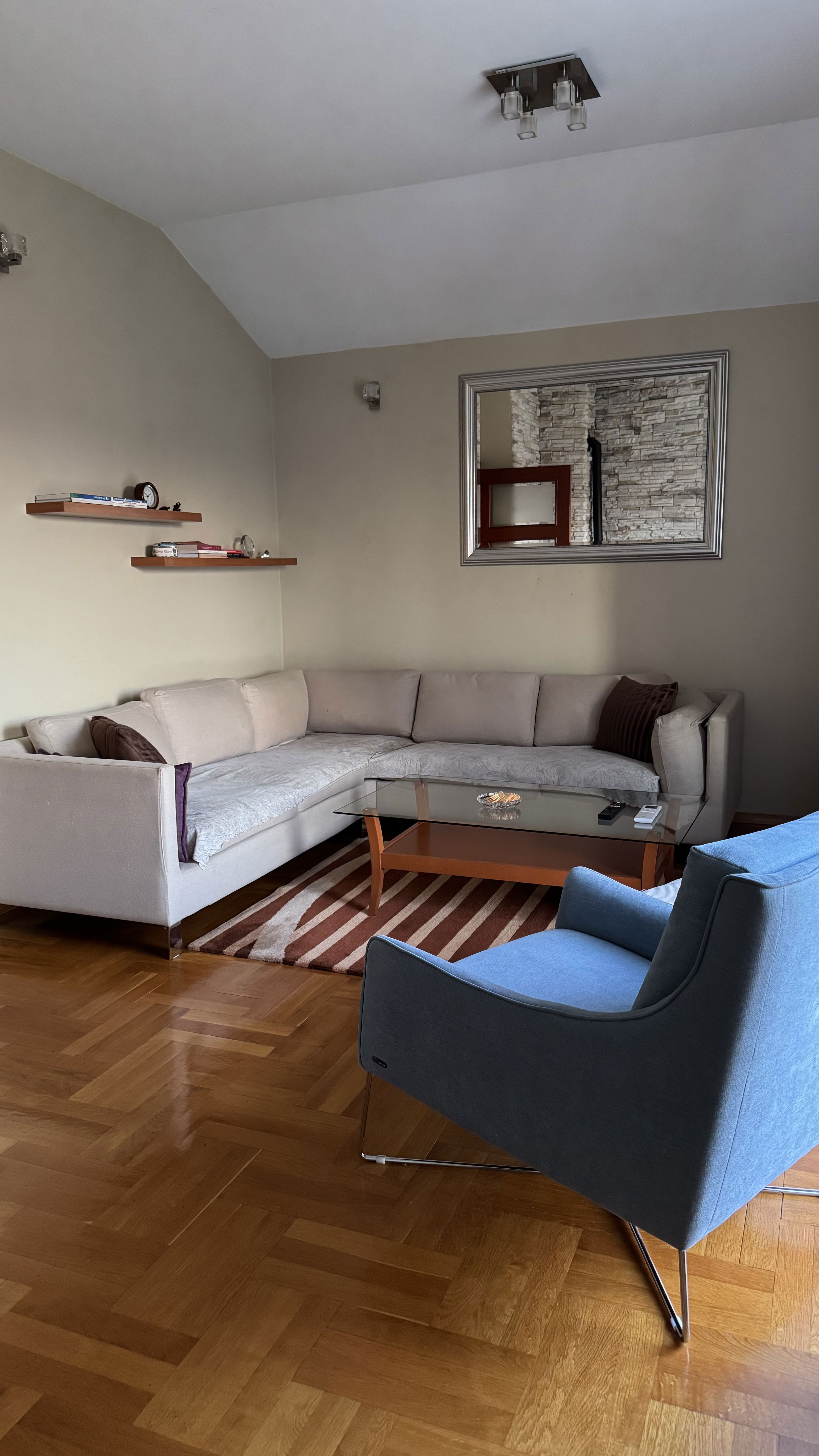 Izdavanje - Stan Podgorica, Dajbabe