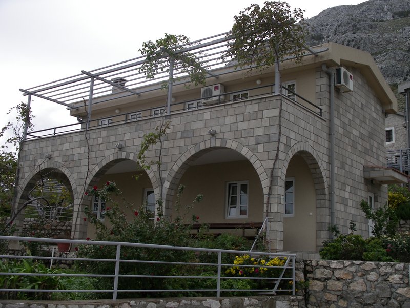 Prodaja - Kuća Budva, Reževići