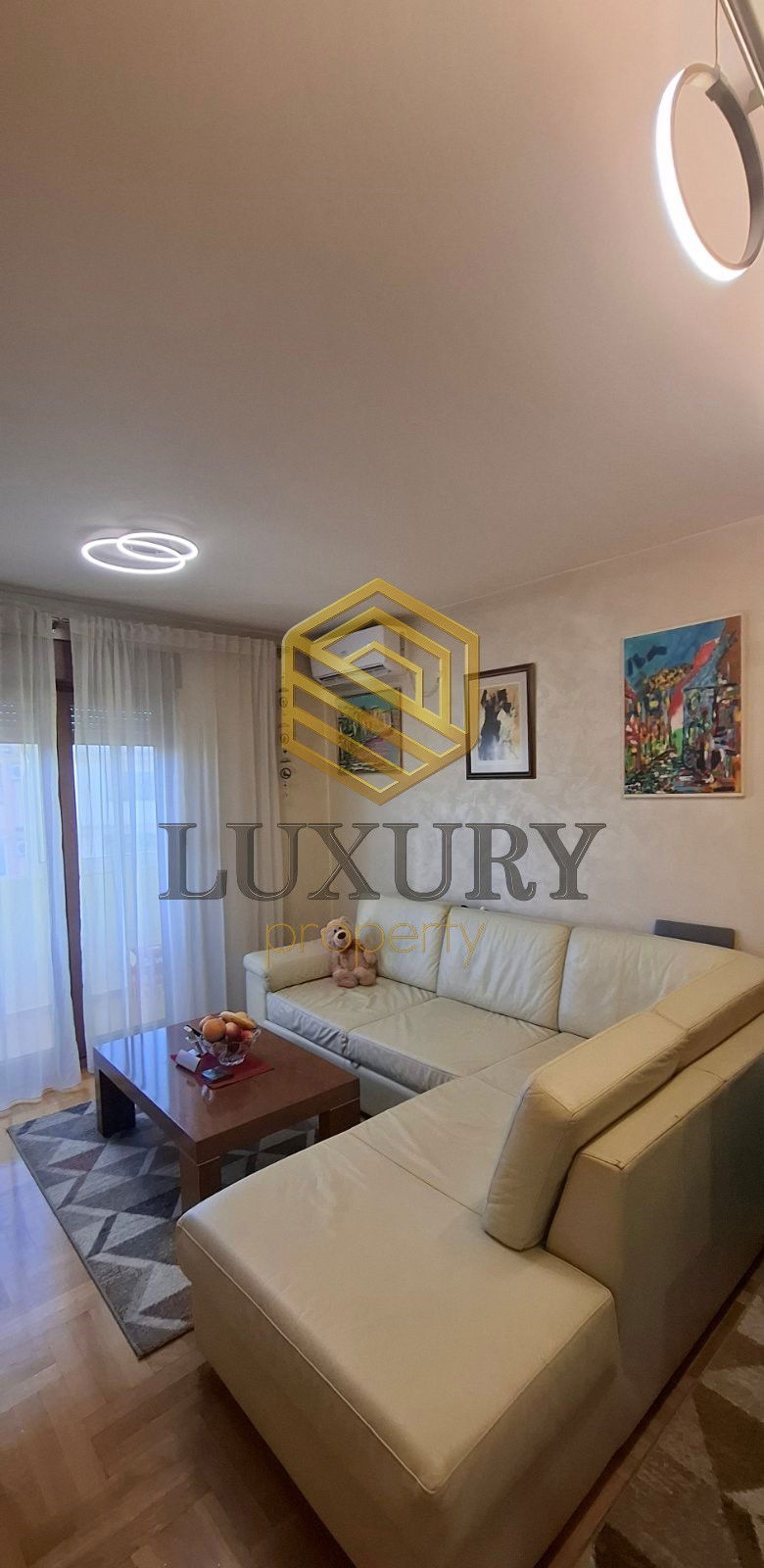 Продаж - Квартира Podgorica, Stari Aerodrom