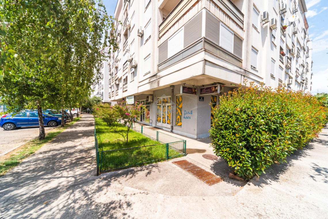 Sale - Office space Podgorica, Blok 9