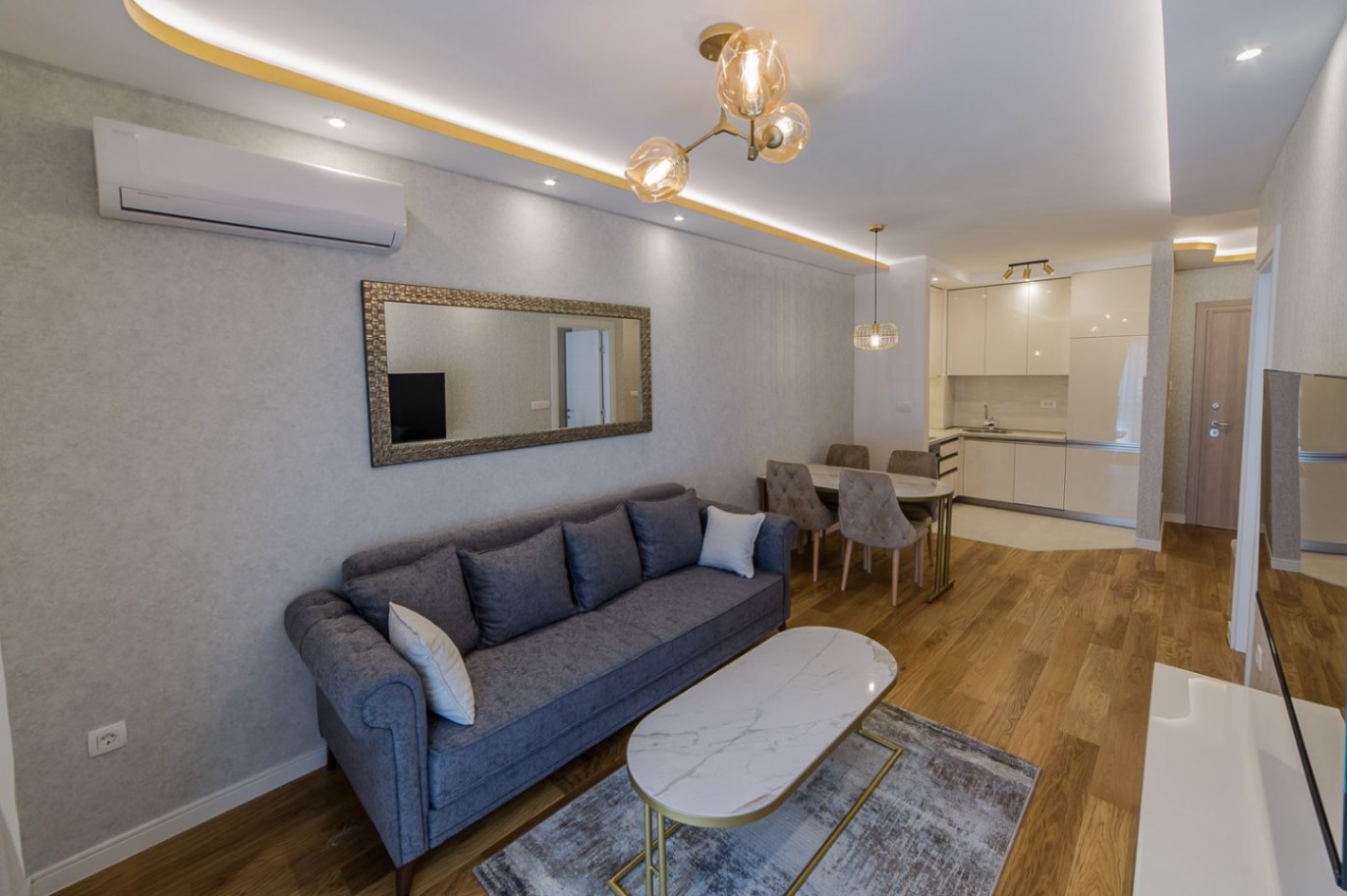 Продажа - Квартира Podgorica, Central Point