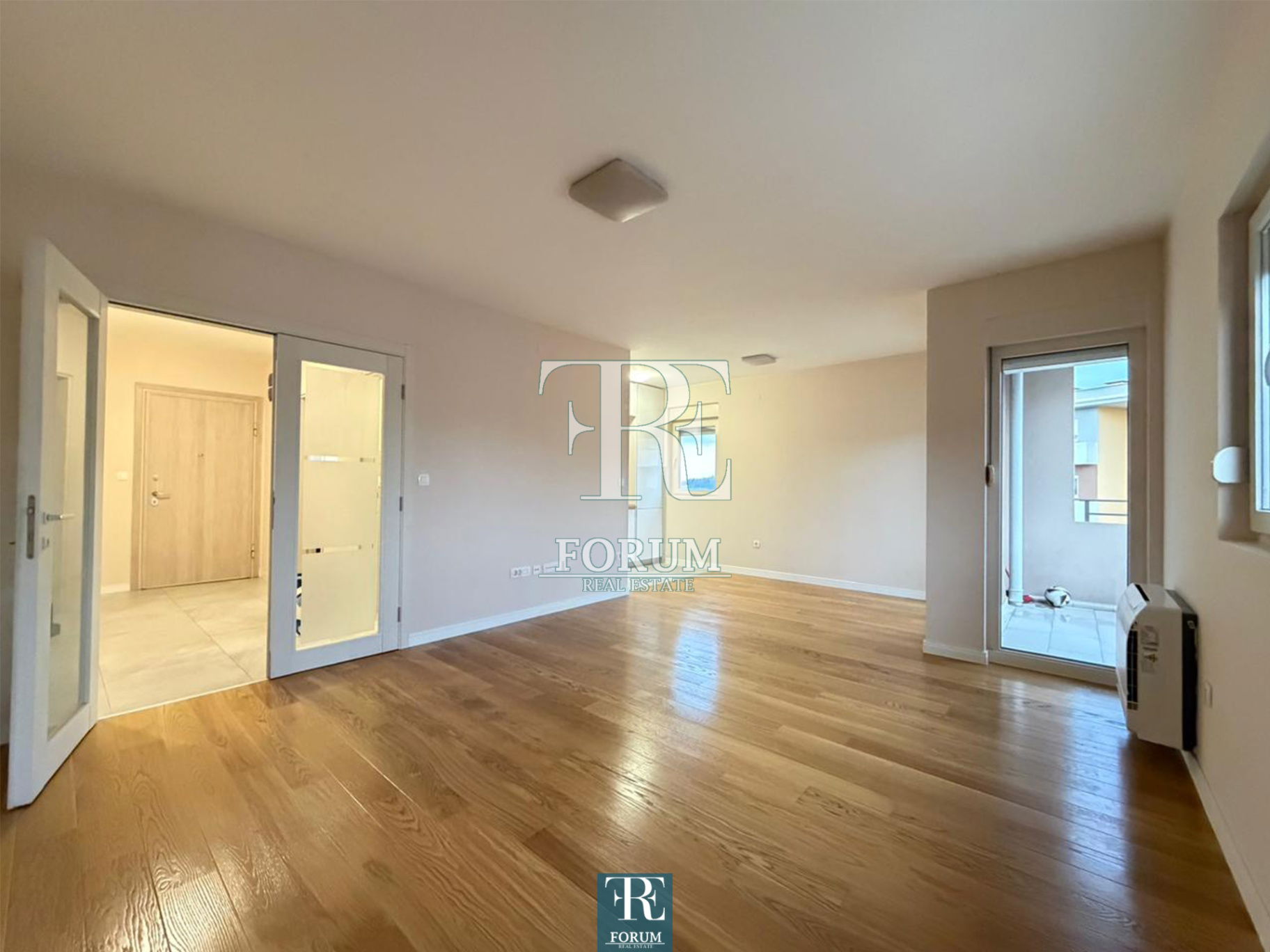 Оренда - Квартира Podgorica, Central Point