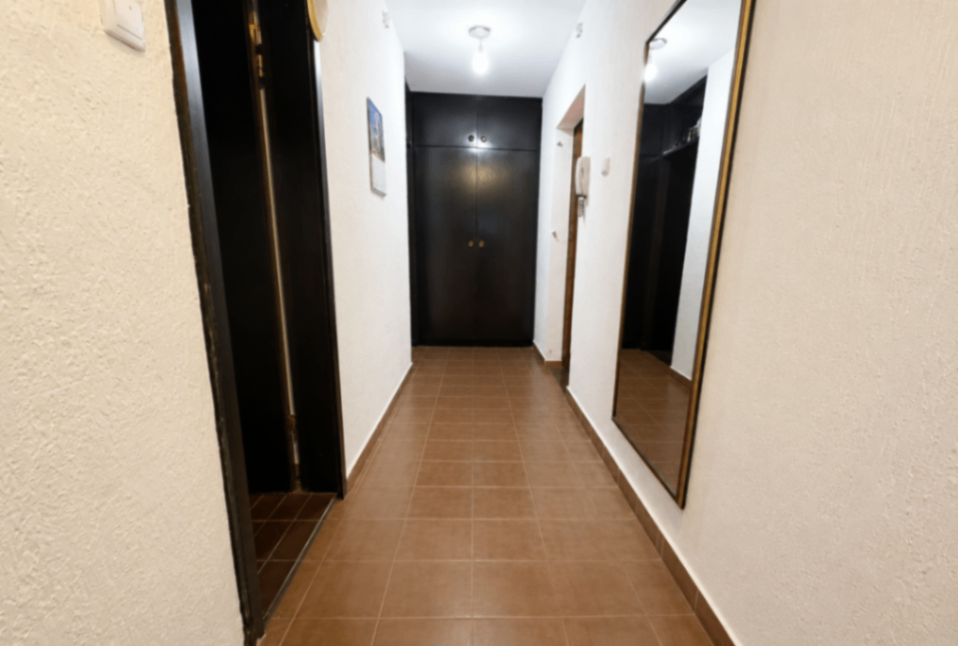 5d580ab4-5f97-452e-9ec5-dc0aece2fdb2.png