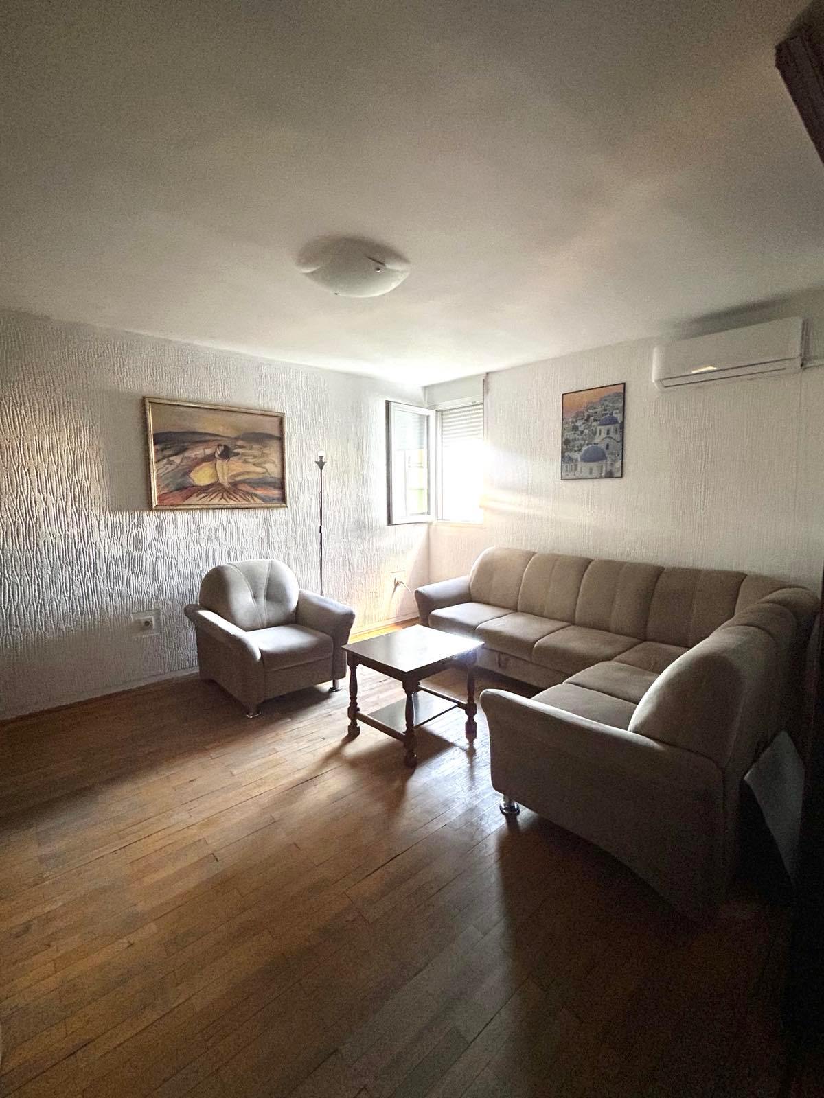 Sale - Apartment Podgorica, Blok 5