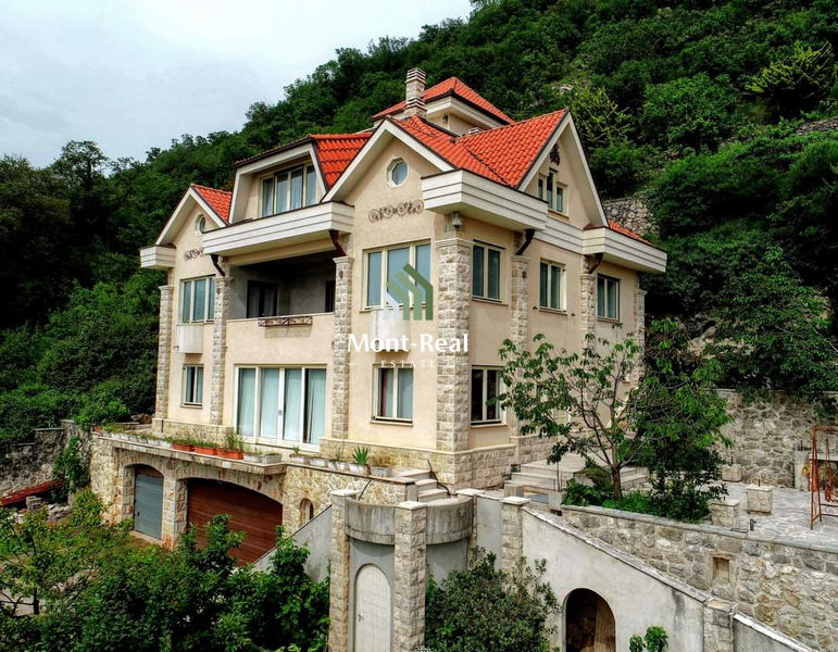 Prodaja - Kuća Budva, Budva