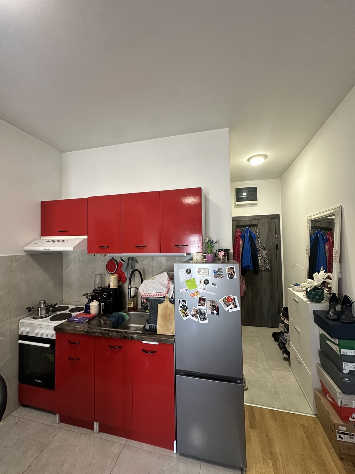 5e40ae51-5dbc-4c52-b135-d7f274d31647.jpg