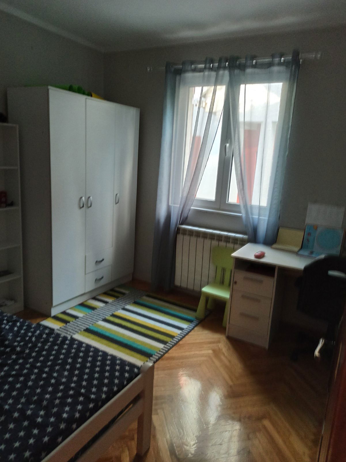 5e948fe8-e775-4a99-b725-54676925d1b5.jpg