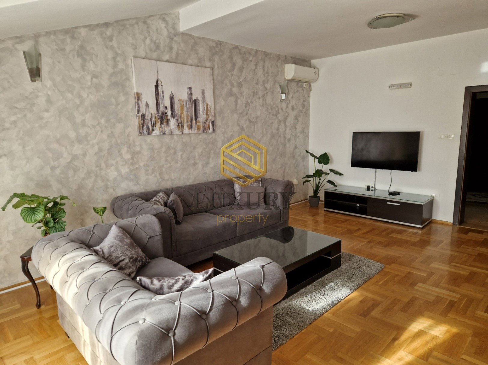 Kiralık - Daire Podgorica, Tološi