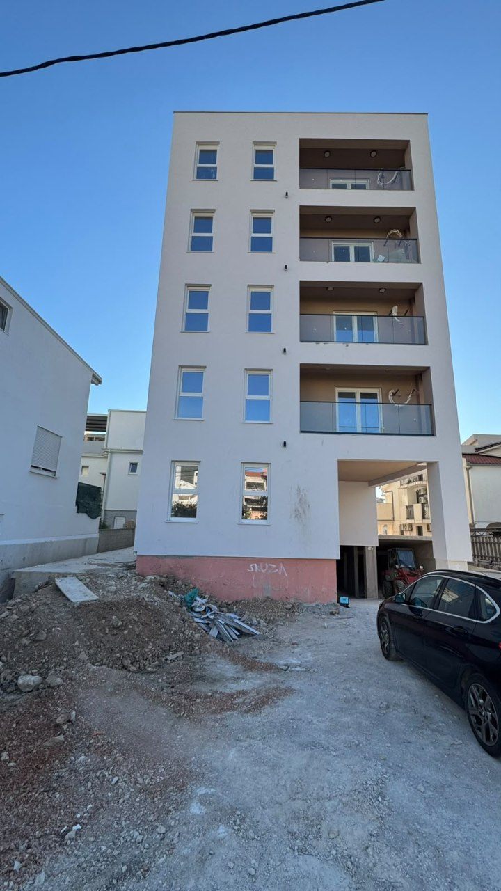 Продажа - Квартира Bar, Šušanj
