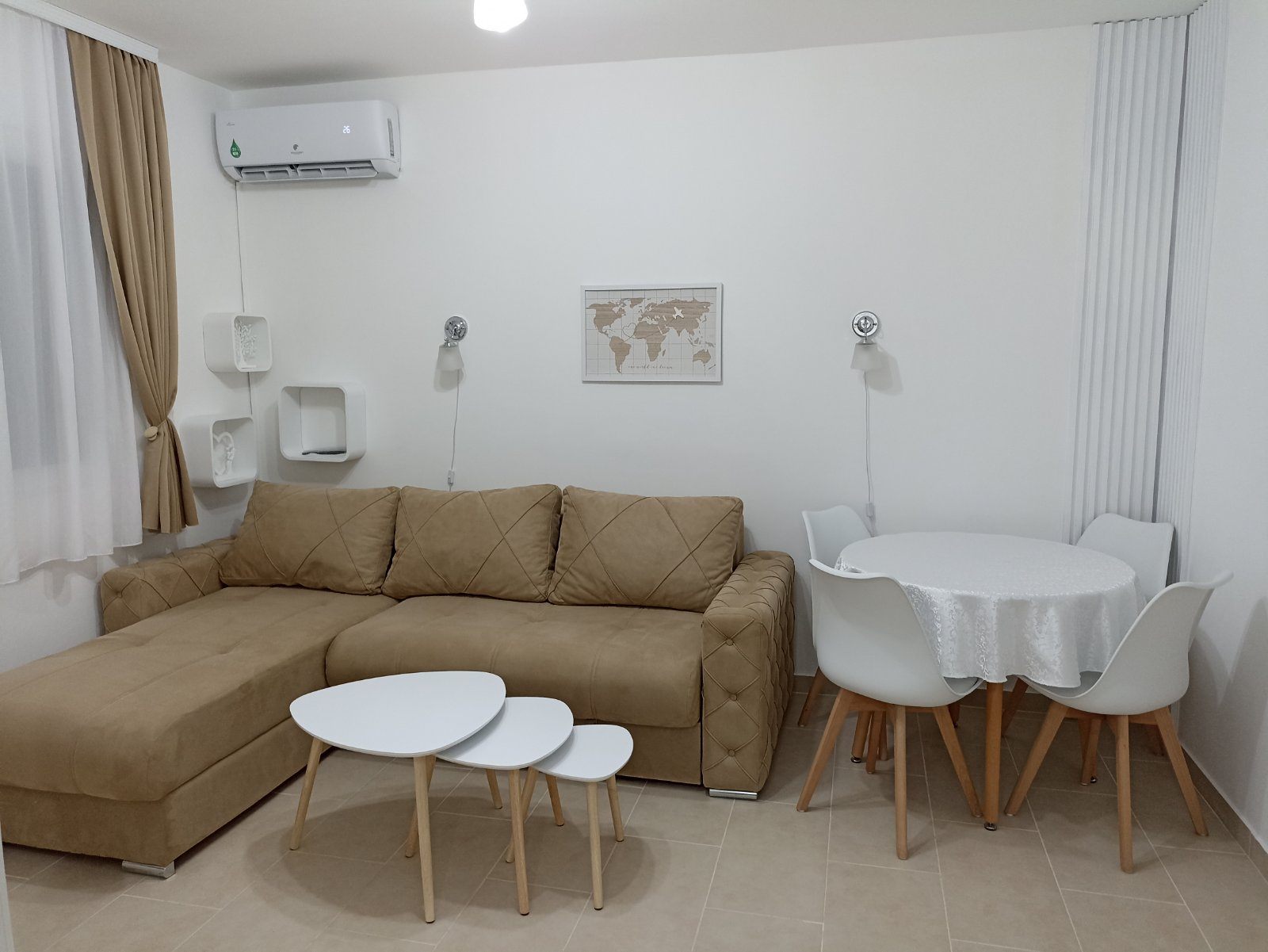 Продаж - Квартира Podgorica, Gintaš