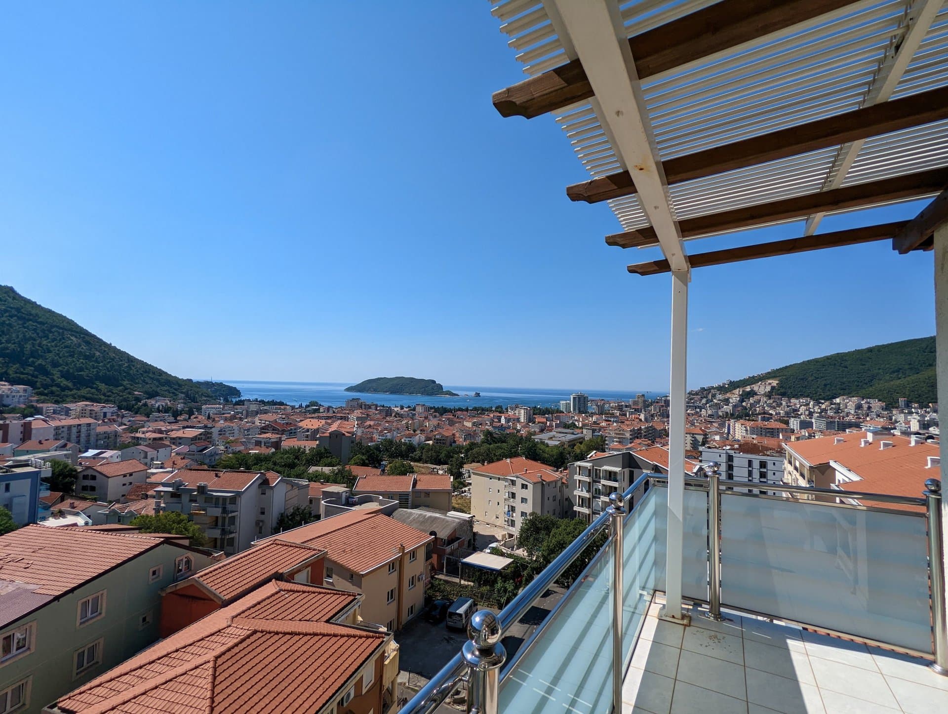 Sale - Apartment Budva, Lazi