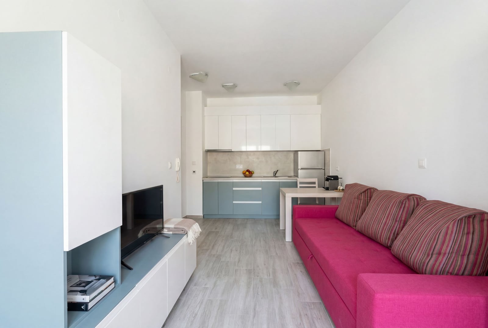 Продаж - Квартира Budva, Budva