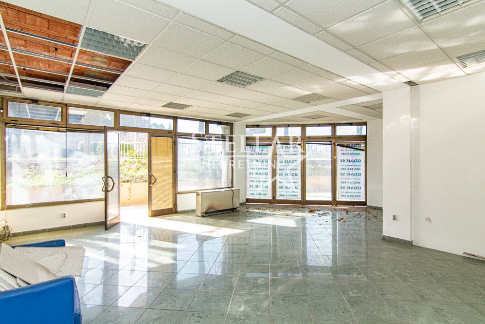 Продажа - Офисное помещение Podgorica, Stara Varoš