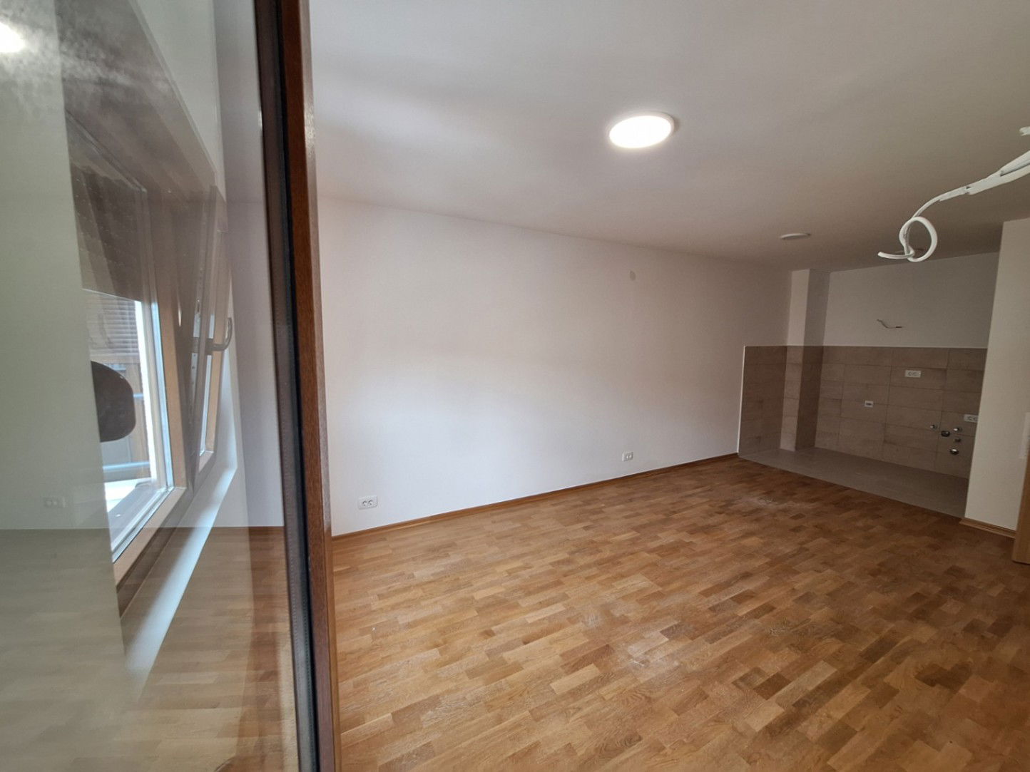 Izdavanje - Stan Podgorica, Stari Aerodrom