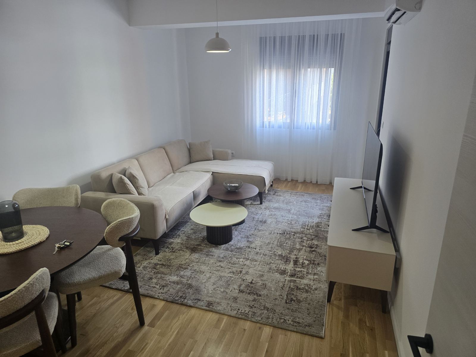 Izdavanje - Stan Podgorica, Stari Aerodrom