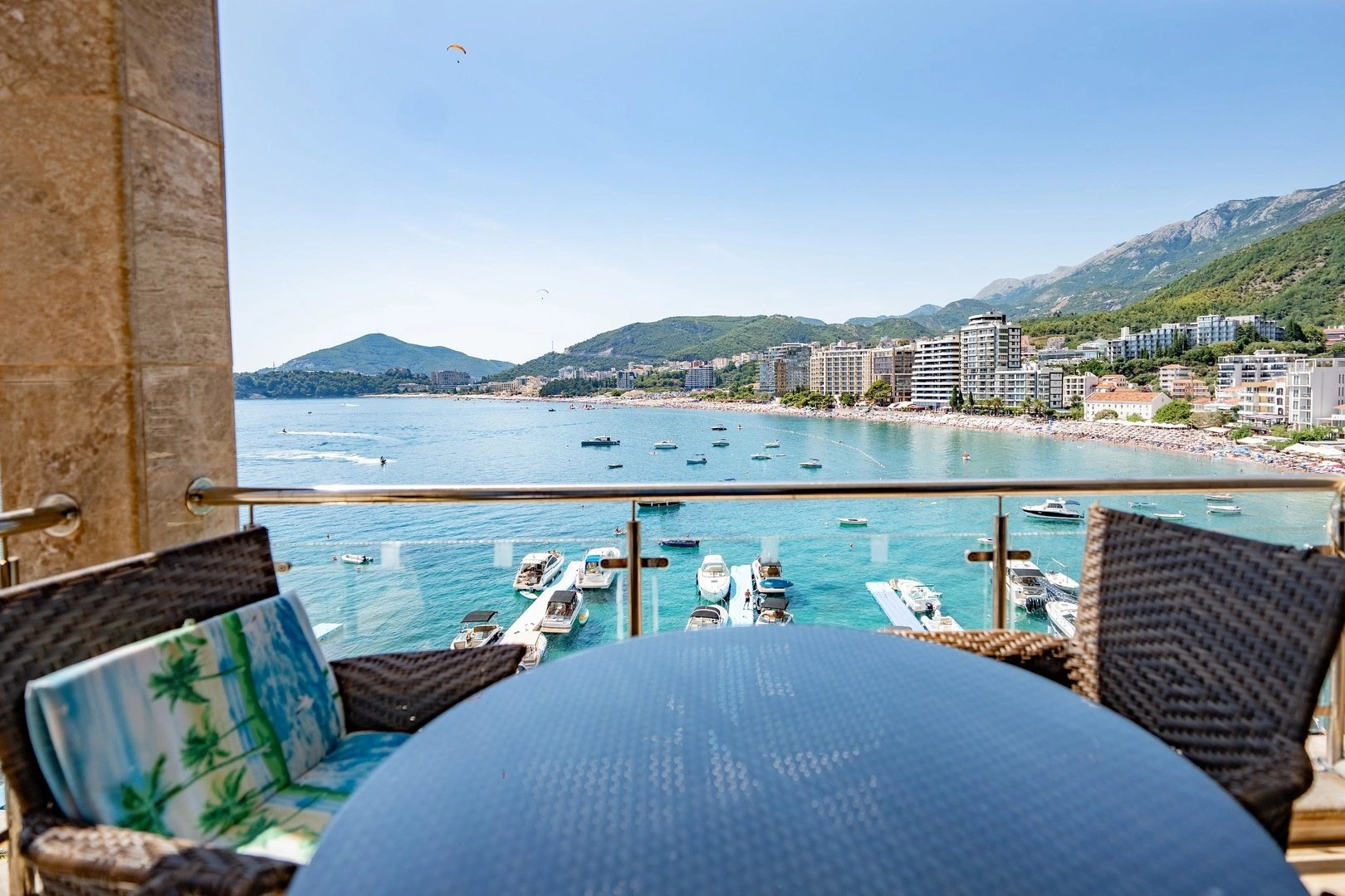 Sale - Apartment Budva, Rafailovići