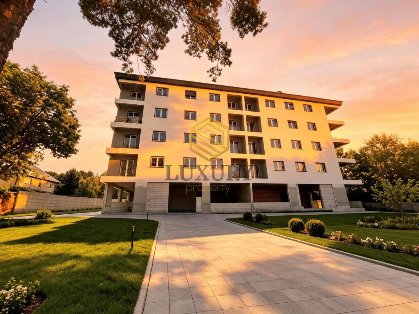 Sale - Apartment Kolašin, Centar