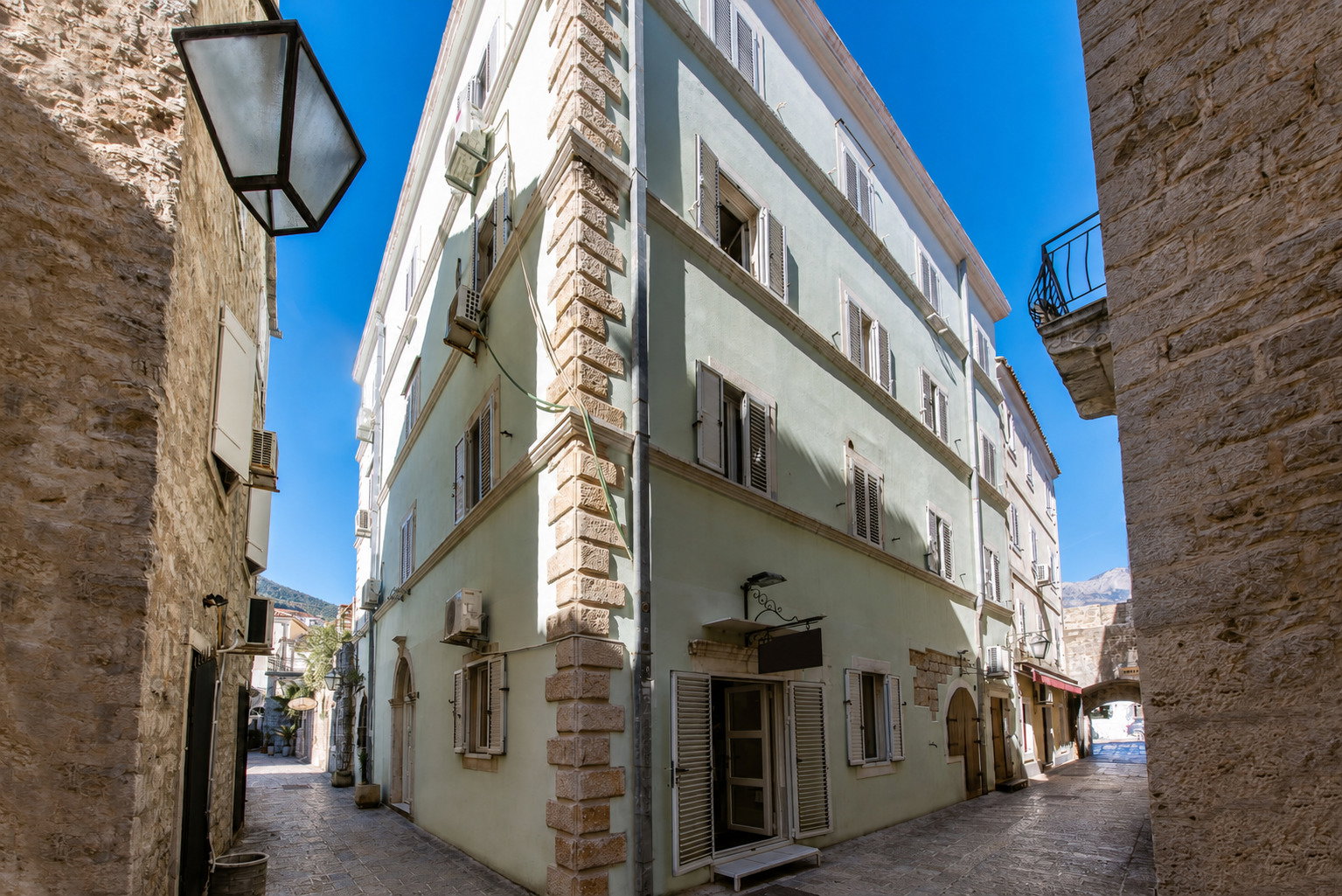Sale - Apartment Budva, Stari Grad