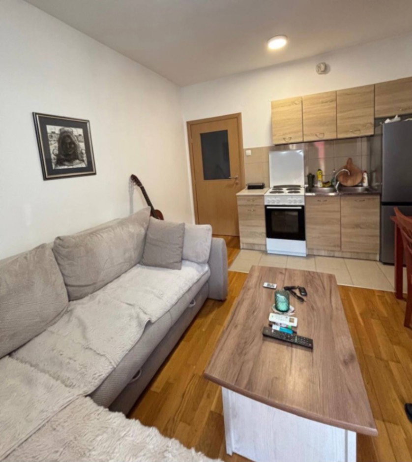 Izdavanje - Stan Podgorica, Ljubović