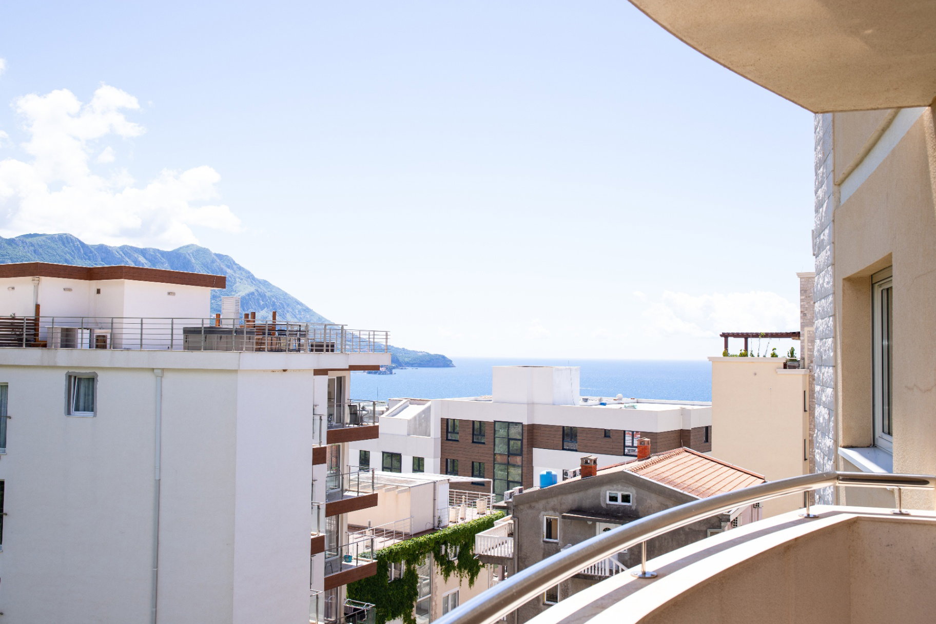 Sale - Apartment Budva, Bečići