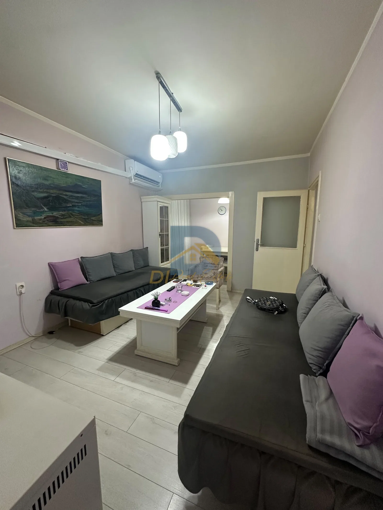 Продаж - Квартира Tivat, Centar