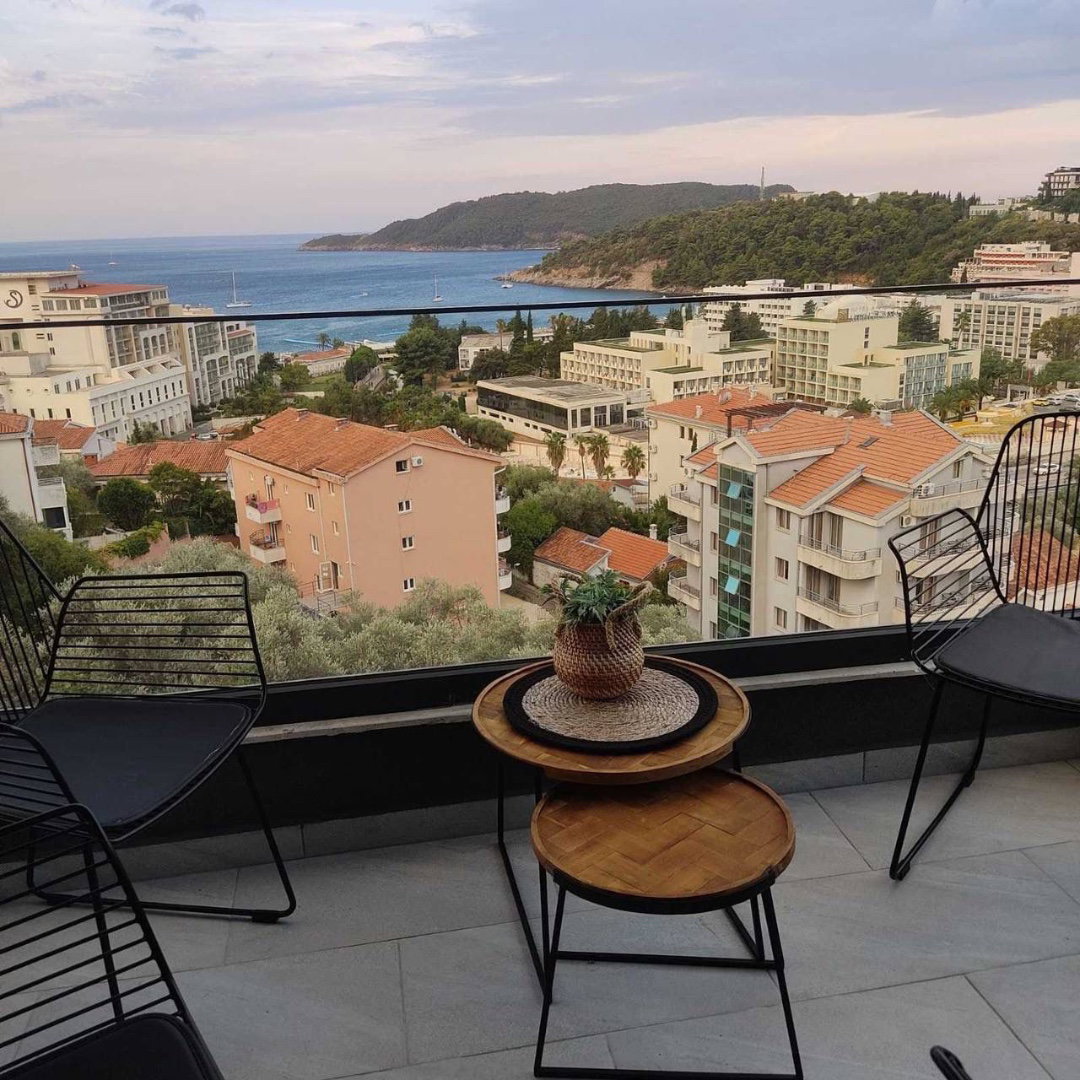 Sale - Apartment Budva, Bečići