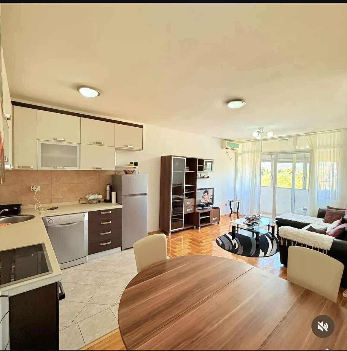 Rent - Apartment Podgorica, Iza Delte