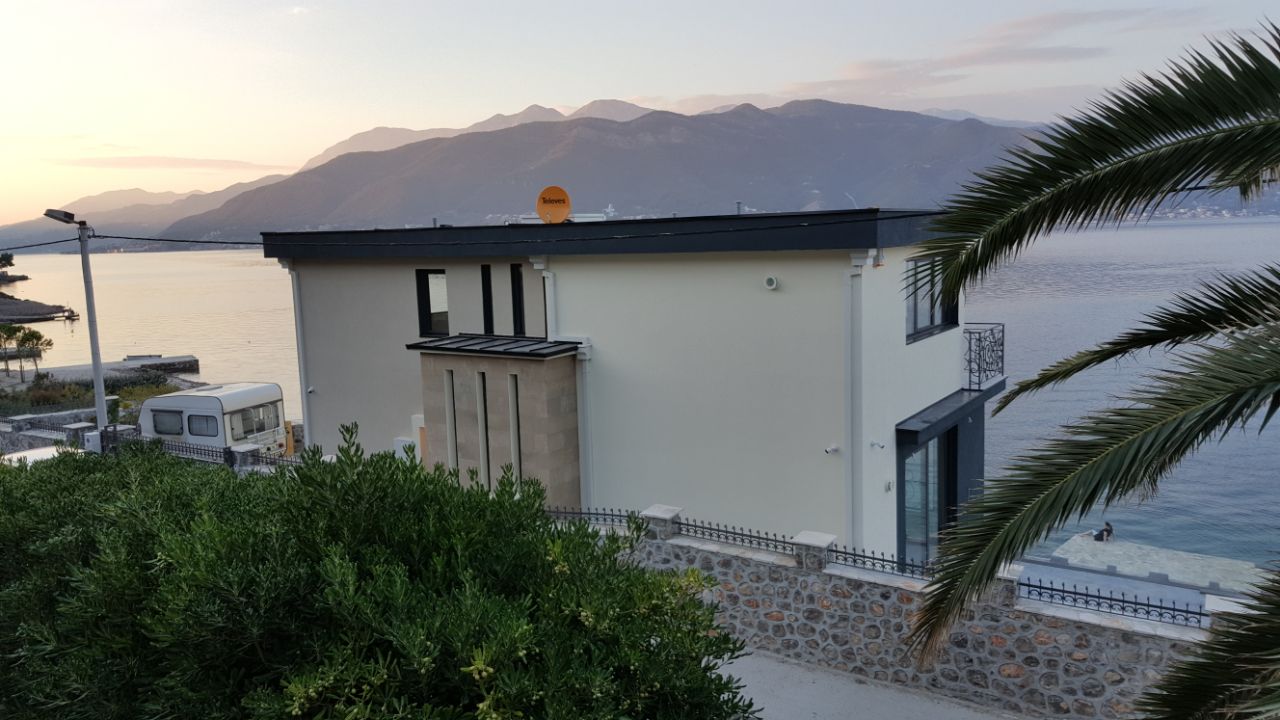 Satılık - Ev Tivat, Krašići