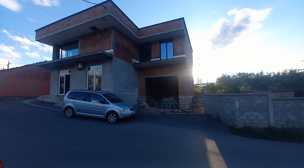Оренда - Офісне приміщення Podgorica, Zlatica