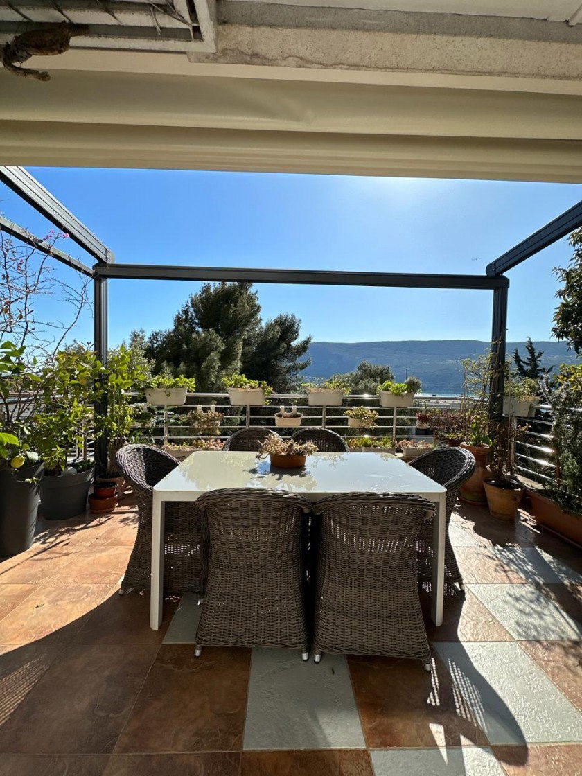 Sale - Apartment Herceg Novi, Topla