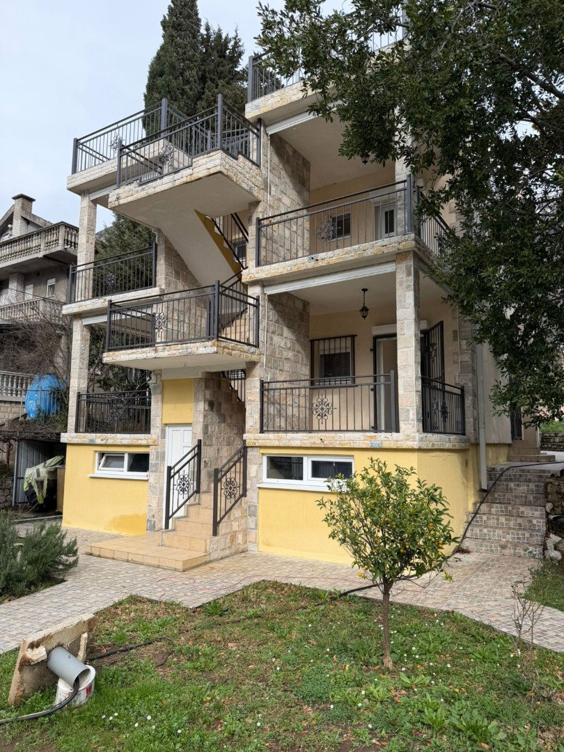 Продаж - Будинок Bar, Bar