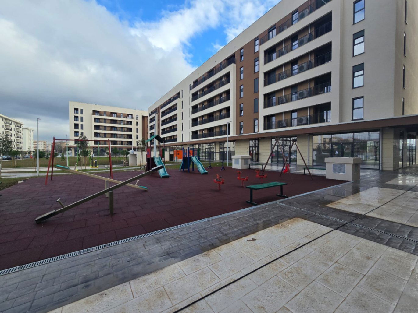 Оренда - Квартира Podgorica, City Kvart